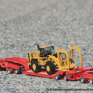/img/45129-diecast-model-research.webp
