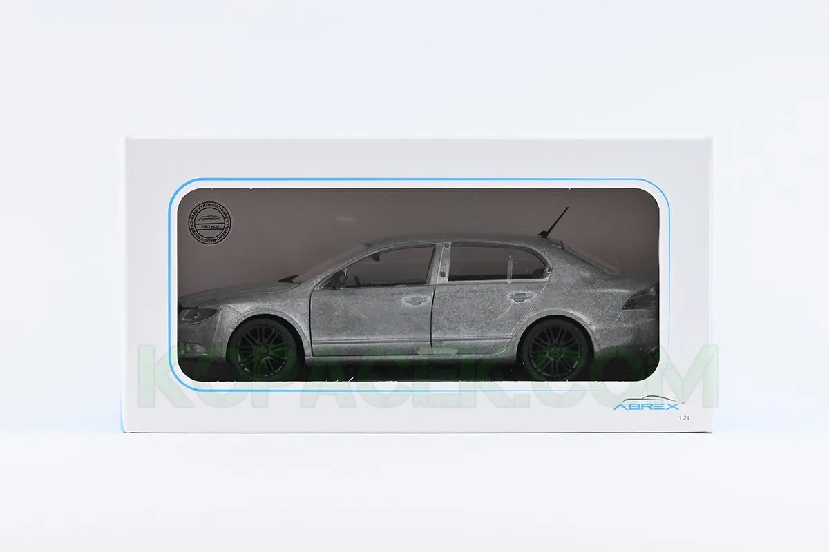 45137 skoda superb mk1 diecast