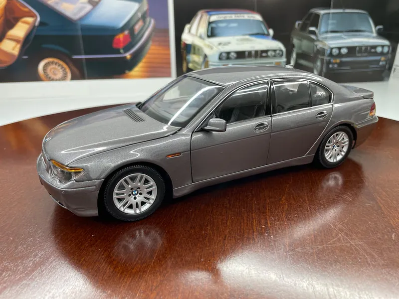 45140 kyosho bmw e30