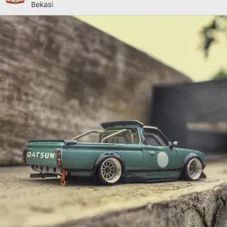 /img/45143-custom-diecast-car-display.webp