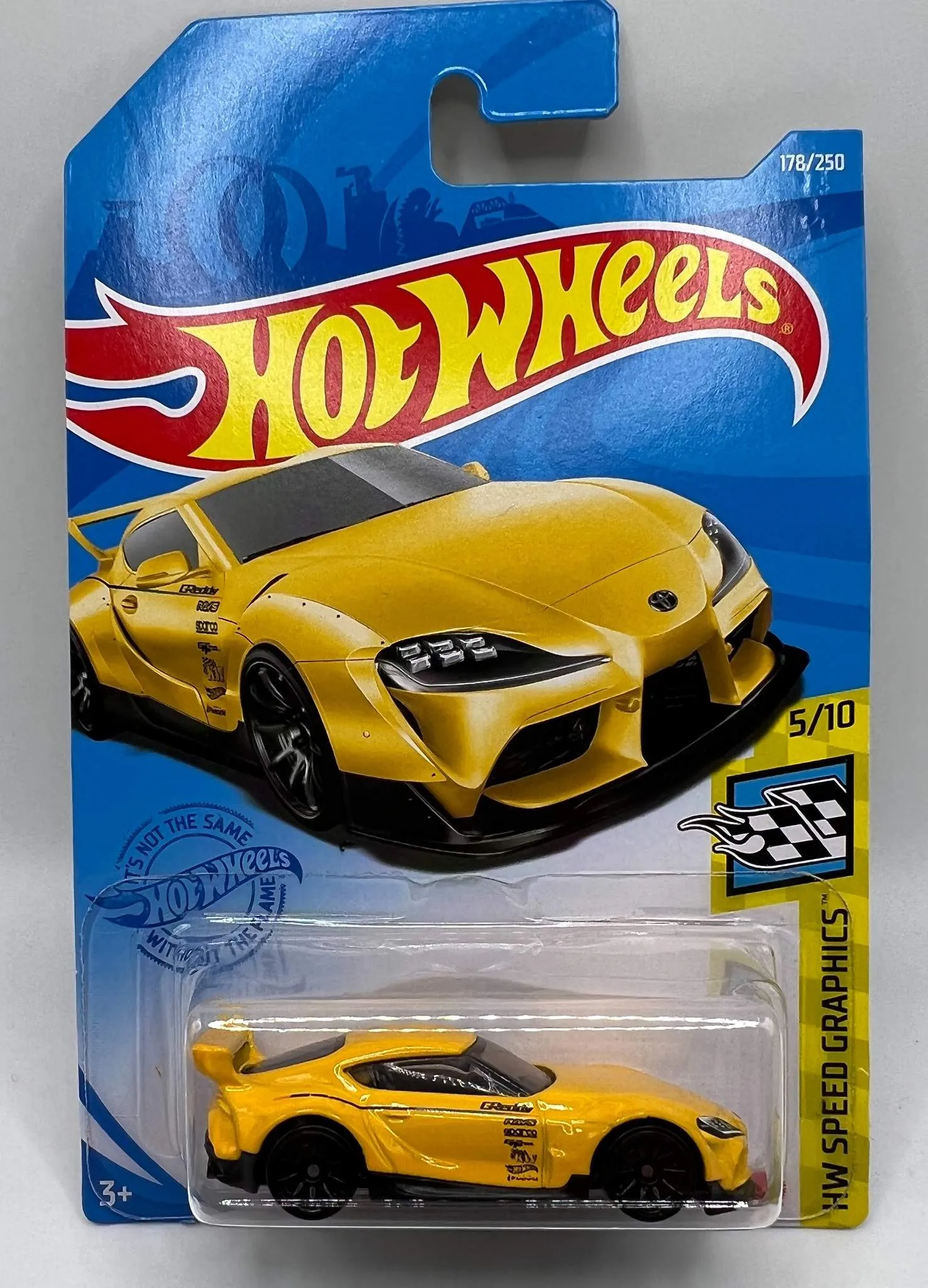 /img/45190-diecast-supra-comparison.webp