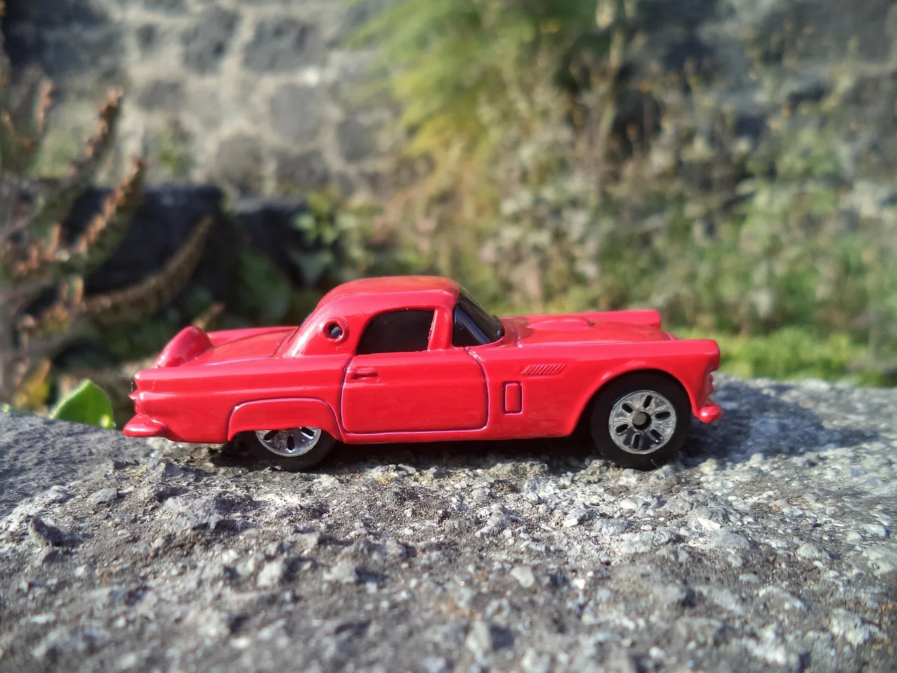 45227 thunderbird 2 diecast model overview