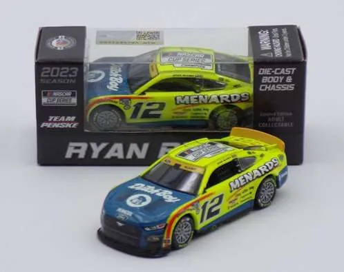 /img/45248-diecast-collection-display.webp