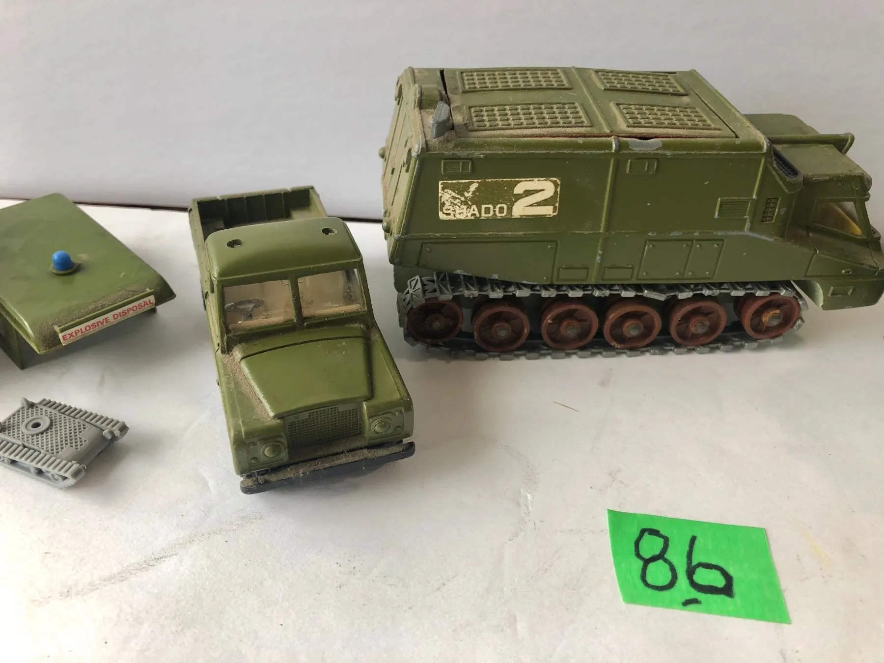 45249 dinky diecast military collection