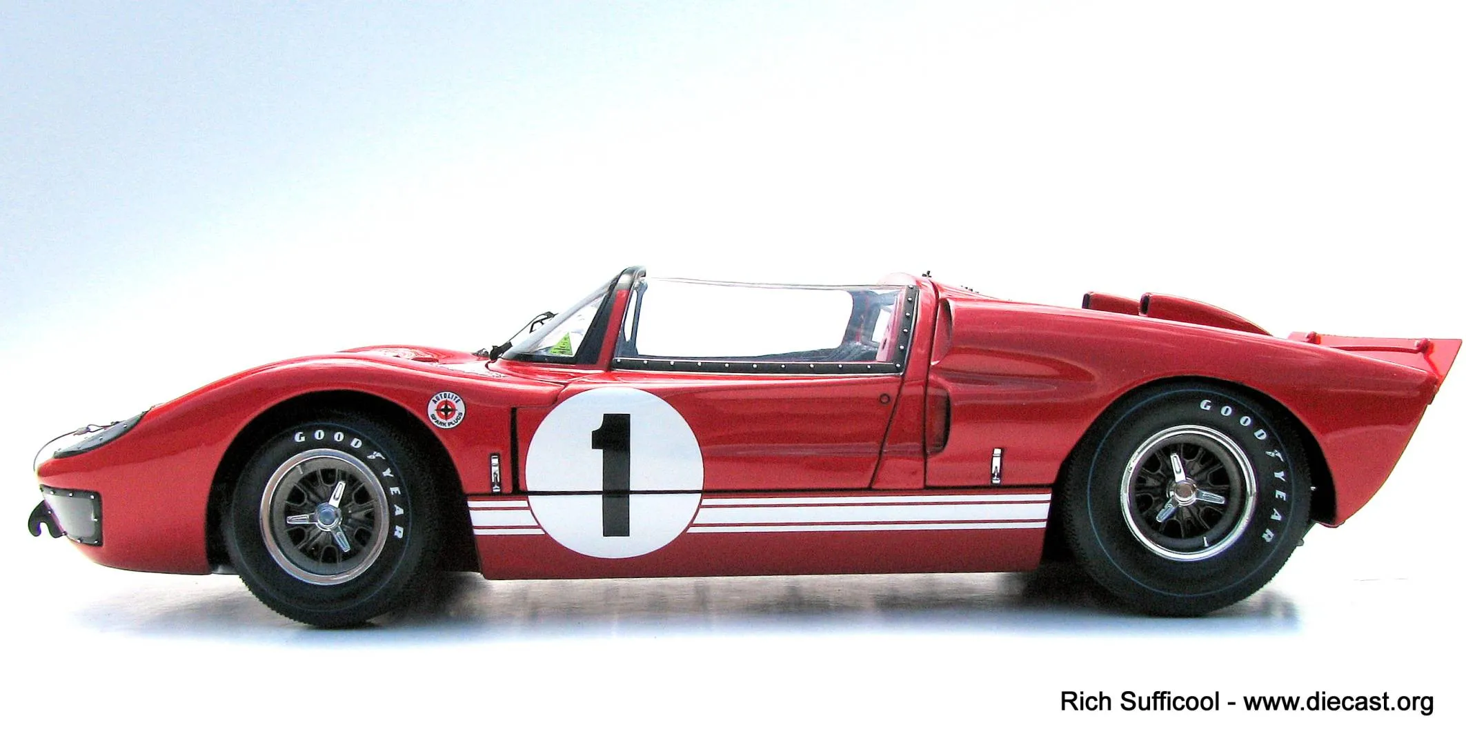45260 ford gt40 diecast gulf