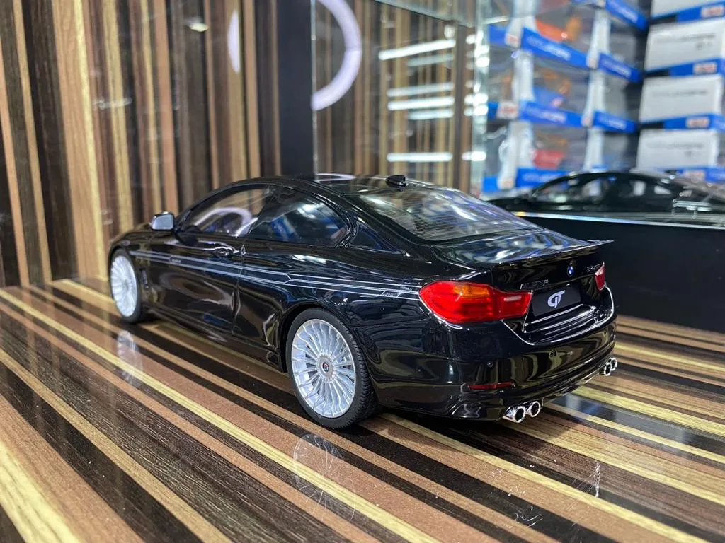 45264 alpina diecast collecting display