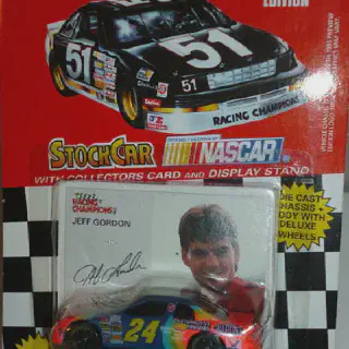 /img/45265-where-to-buy-diecast.webp