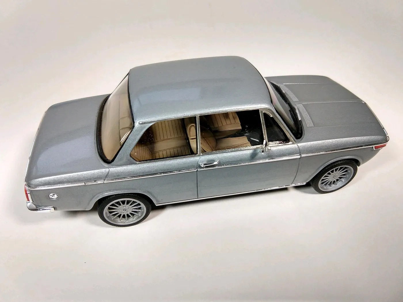 45285 bmw 2002 cabriolet diecast