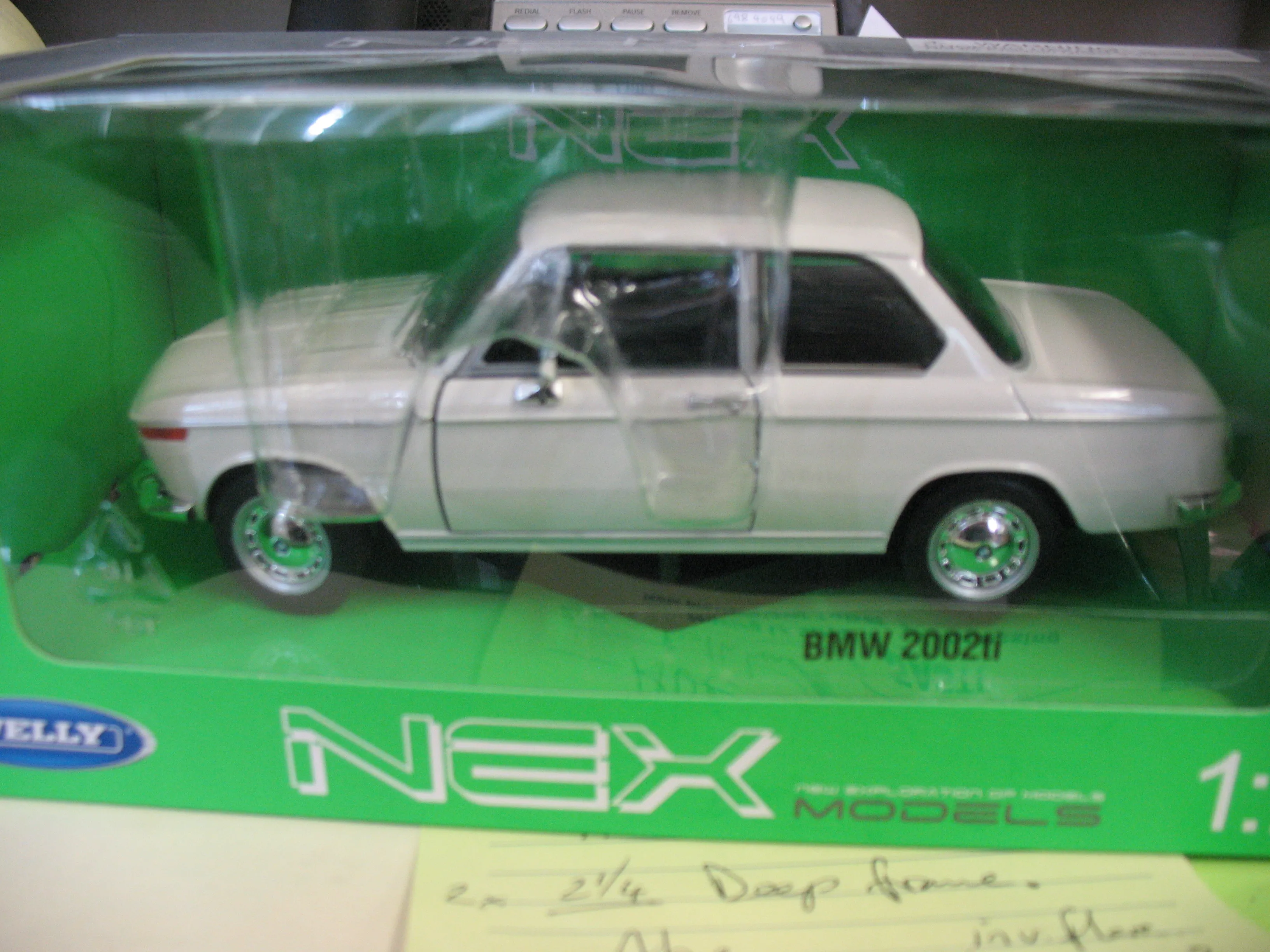 45285 bmw 2002 diecast overview