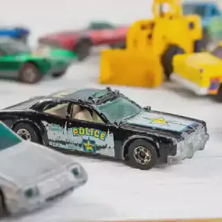 /img/45291-aston-martin-db5-diecast.webp