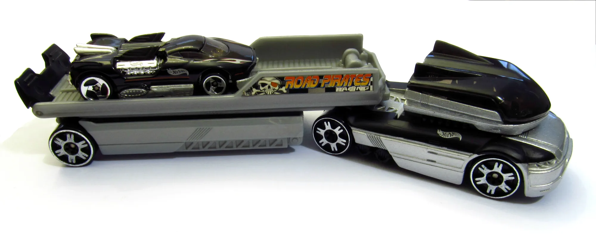 45293 hot wheels transporter size comparison
