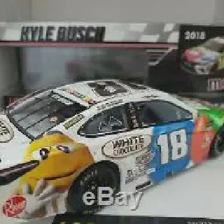 /img/45305-diecast-display-case.webp