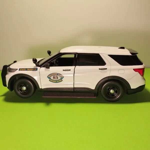 45318 custom diecast police car 5