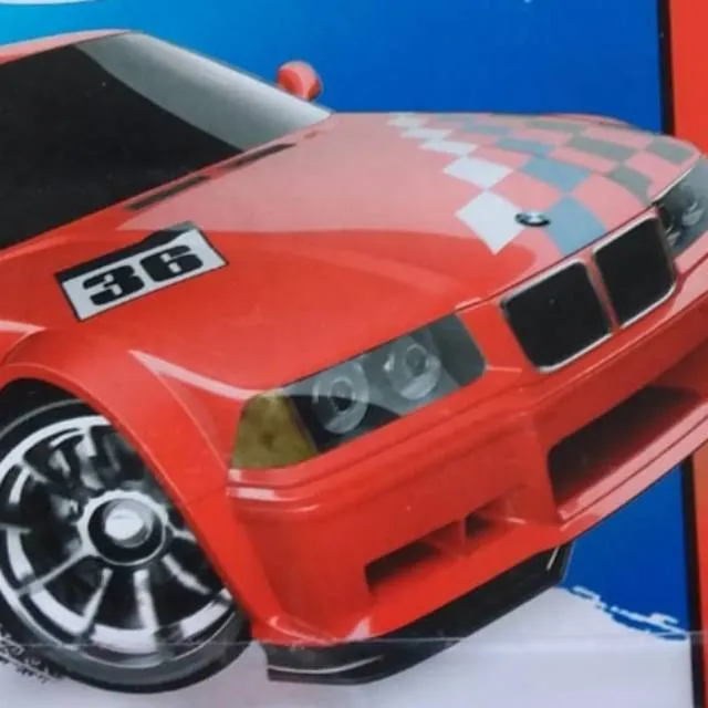 45321 diecast mobil plastik scale comparison