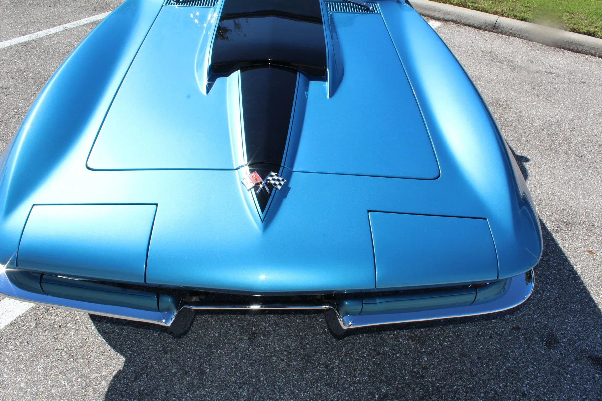 45328 corvette opening features