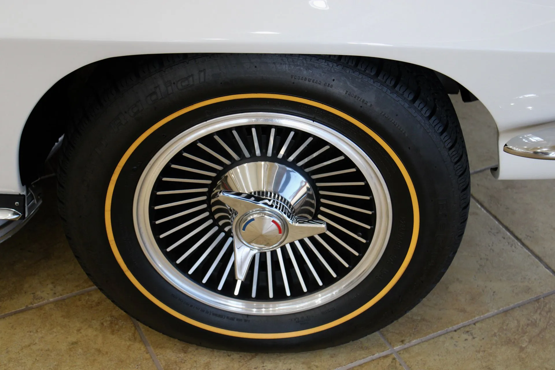 45328 diecast corvette materials