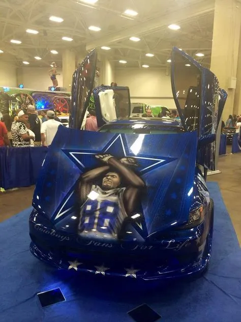 /img/45330-diecast-car-dallas-community.webp