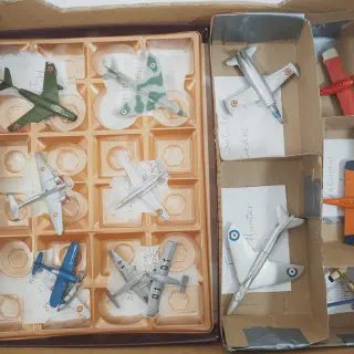 /img/45339-aircraft-model-close-up.webp