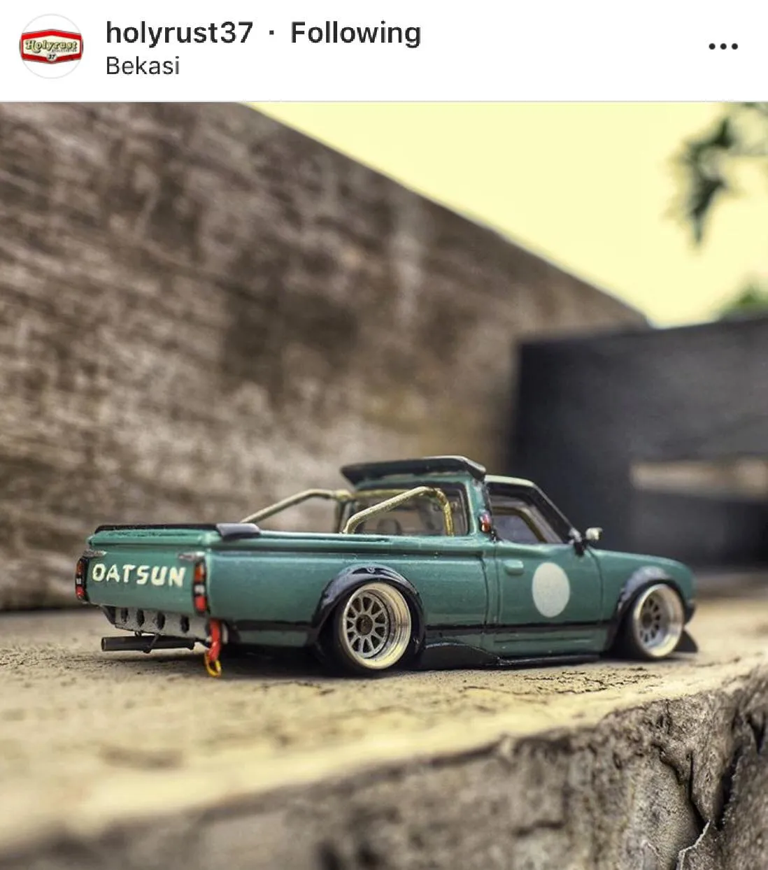 45351 custom diecast car detail