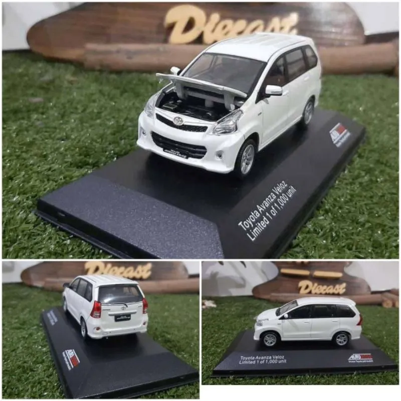 45367 avanza lama 1st gen diecast