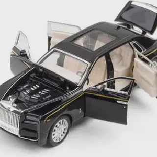 /img/45375-diecast-car-cleaning.webp