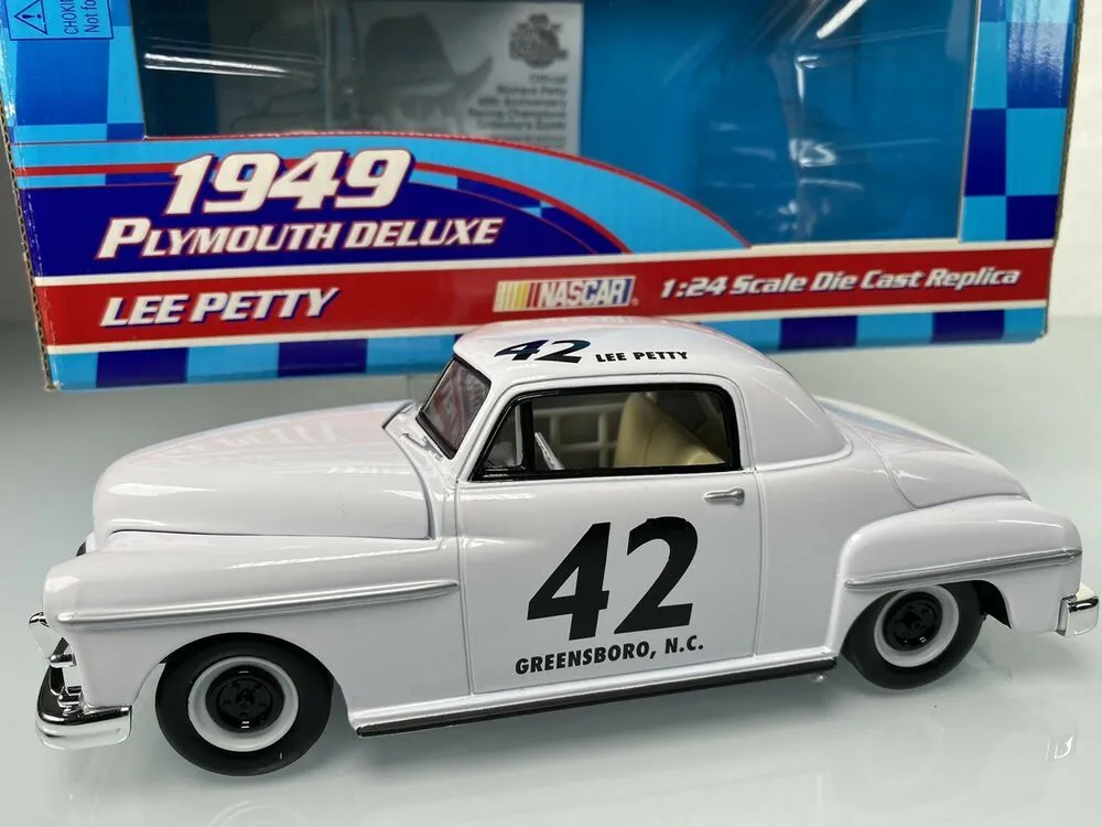 45377 diecast car store front