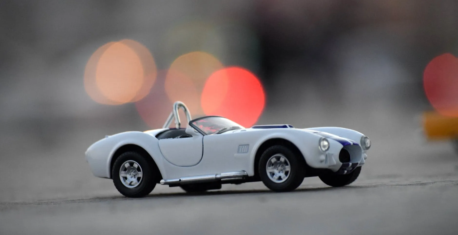 45380 diecast cars inspection