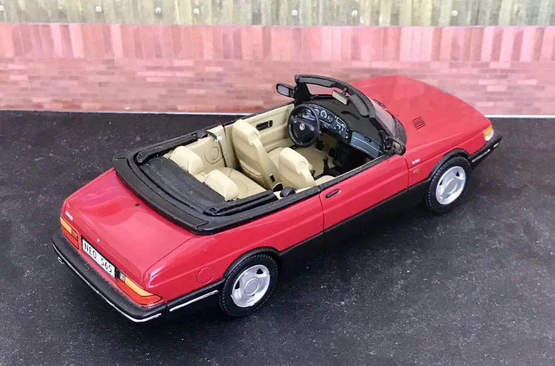 45381 saab 900 turbo diecast collector