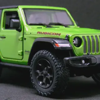 /img/45382-jeep-jl-diecast-collection.webp