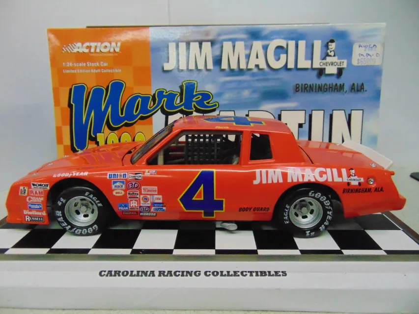 /img/45385-diecast-car-condition.webp