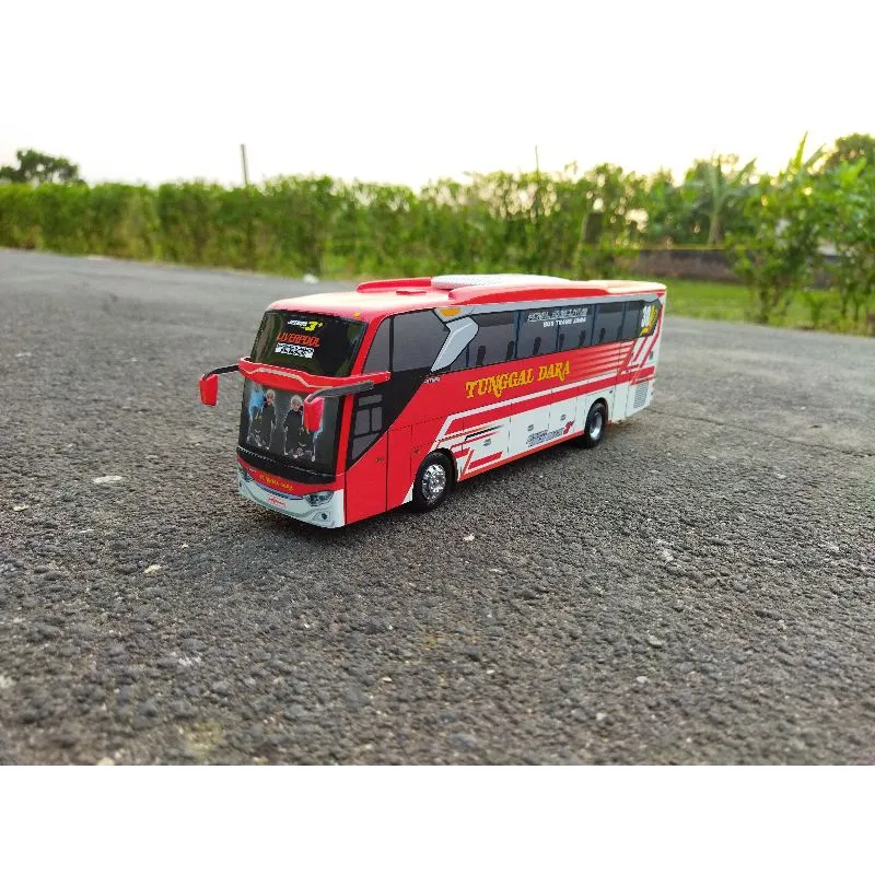 45386 detailed craftsmanship diecast