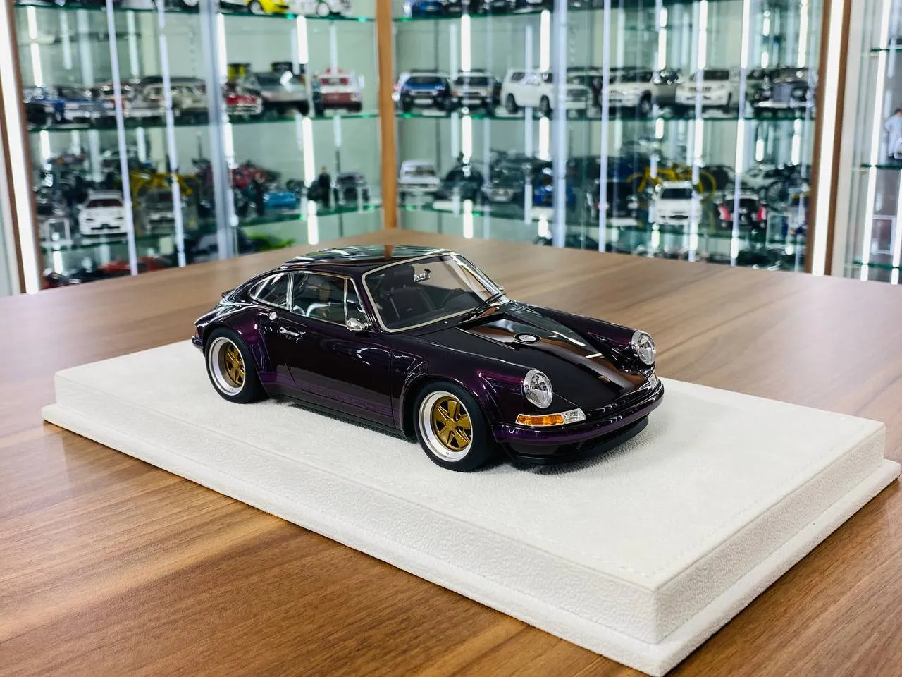 45392 ferrari testarossa