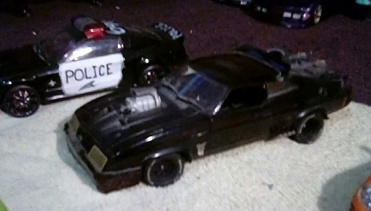 /img/45393-specialty-diecast-shop.webp