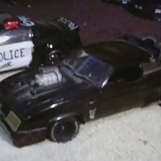 /img/45393-specialty-diecast-shop.webp